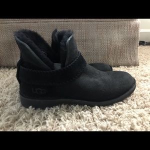 UGG McKay black Booties size 7.5